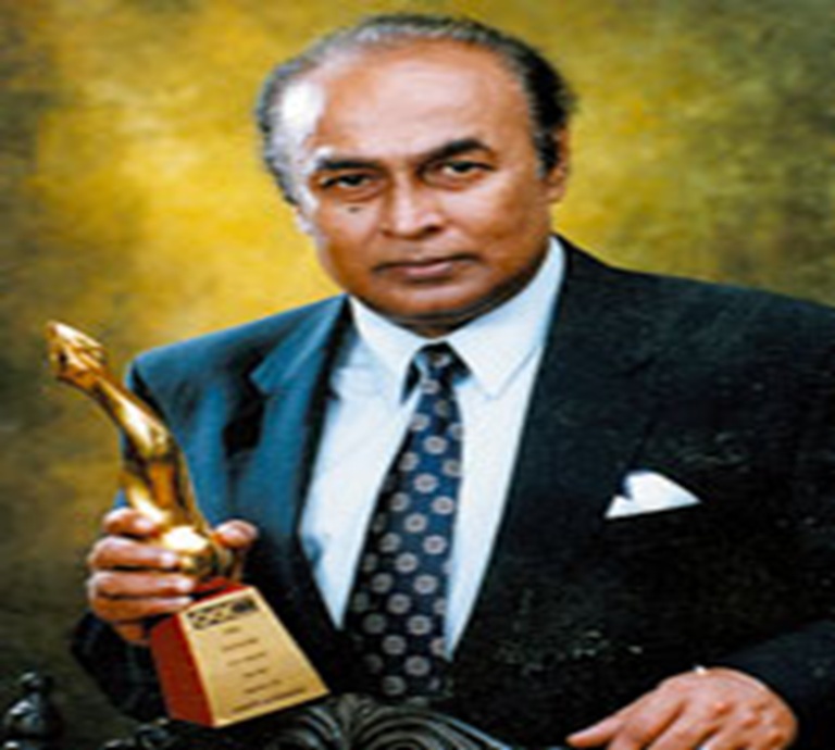 ජනතා කිරුළේ සිනමා සක්විති 